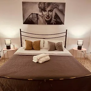https://giovanna-home-marsala.sicilyhotelsitaly.net